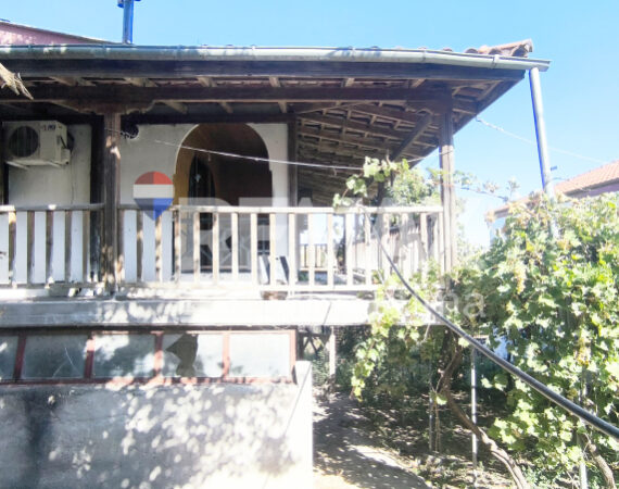 4347-92617288.jpg